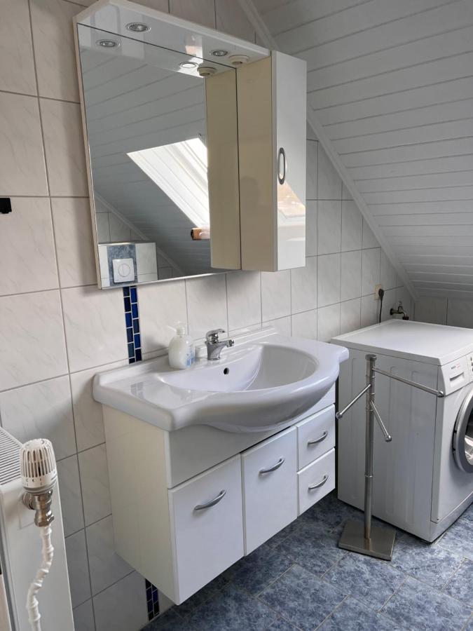 Appartement Grosszuegige 3 Zkb Mit 80M² à Wilhelmshaven Extérieur photo