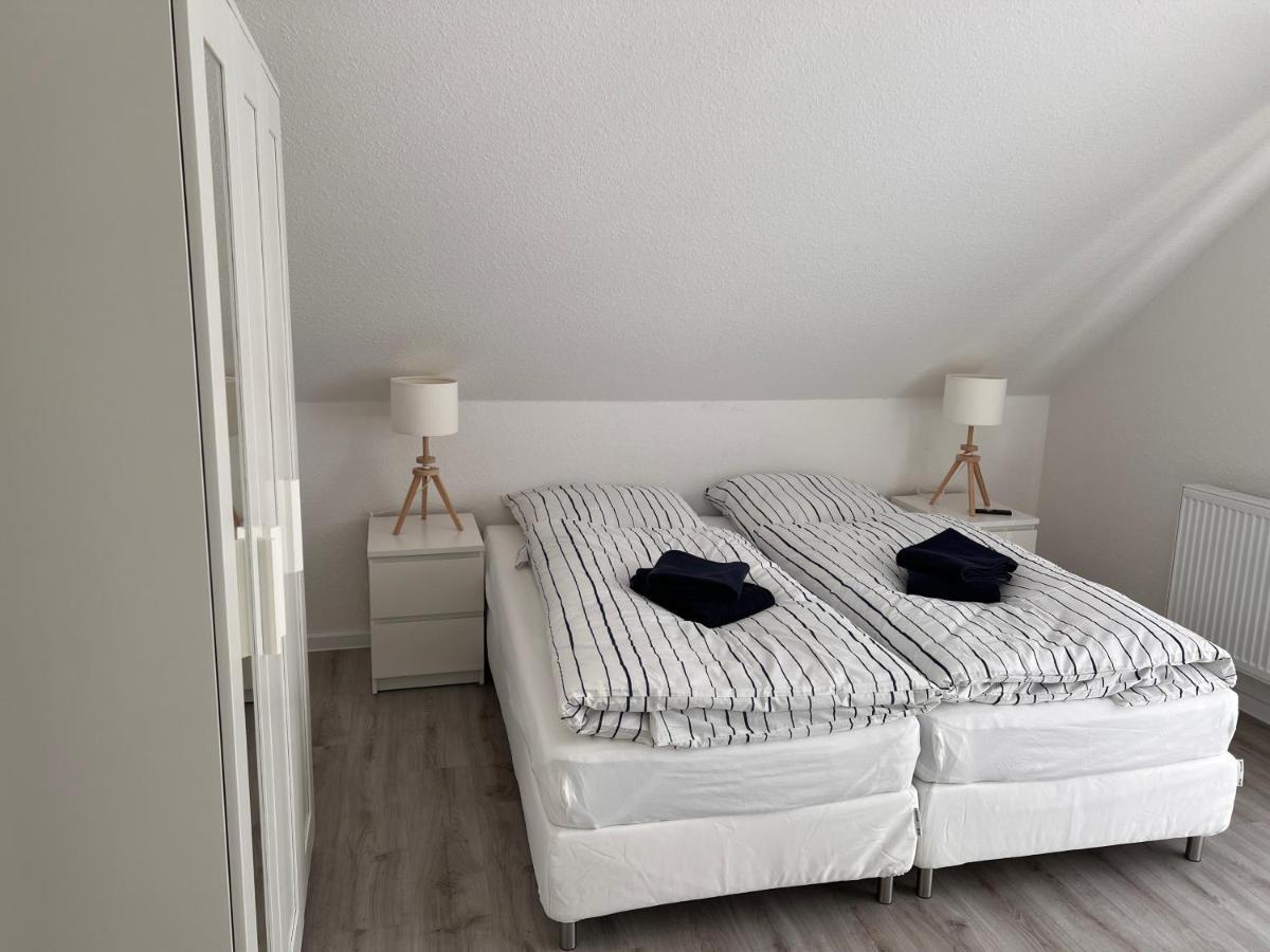 Appartement Grosszuegige 3 Zkb Mit 80M² à Wilhelmshaven Extérieur photo